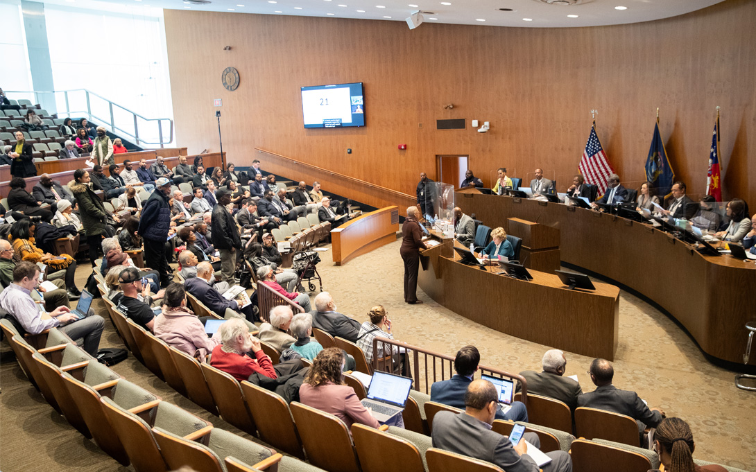 Wide angle photo of Detroit City Council chambers