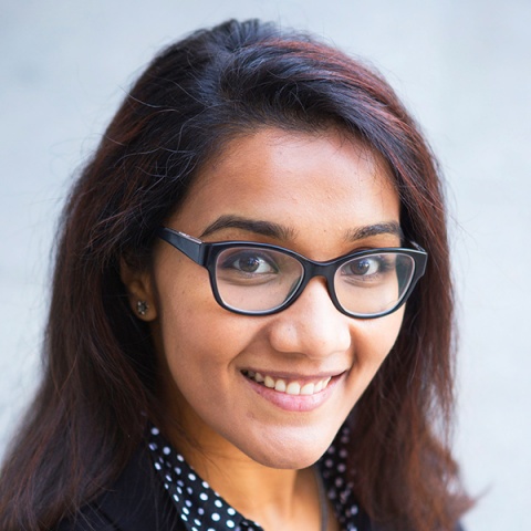 Headshot of Esha Mathew